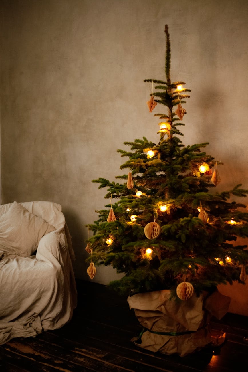 The Ghost of Christmas Relationships&nbsp;Past